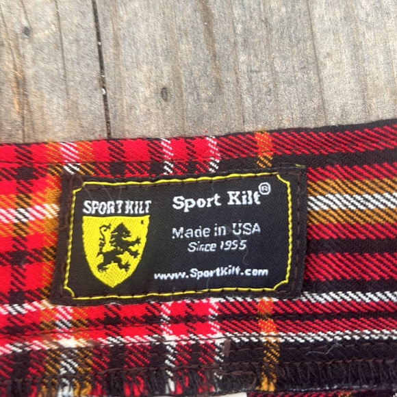 Sport Kilt made in the USA. Firefighter tartan. Traditional look, modern fabric - Picture 5 of 9